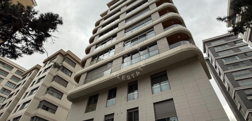 Bostancı Sahilde 2+1 Kiralık Daire