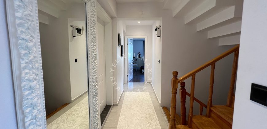 Yalova Çınarcık Satılık Villa 6+2 Havuzlu Net 562m²