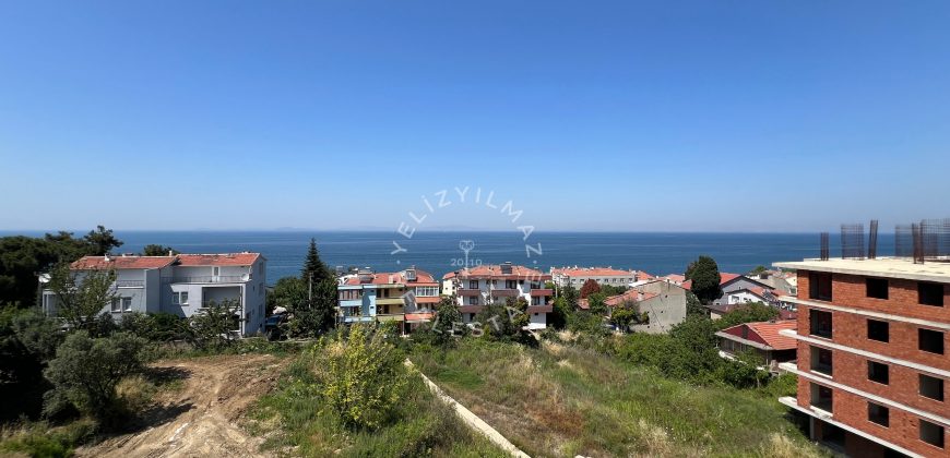 Yalova Çınarcık Satılık Villa 6+2 Havuzlu Net 562m²